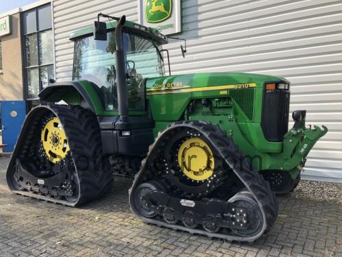 John Deere 8210 avis et fiche technique 