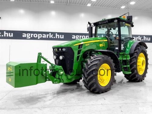John Deere 8230 fiche technique et avis