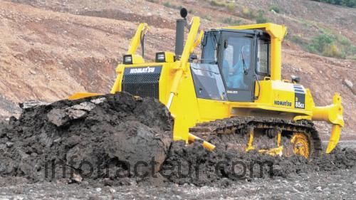 Komatsu D85EX fiche technique et avis