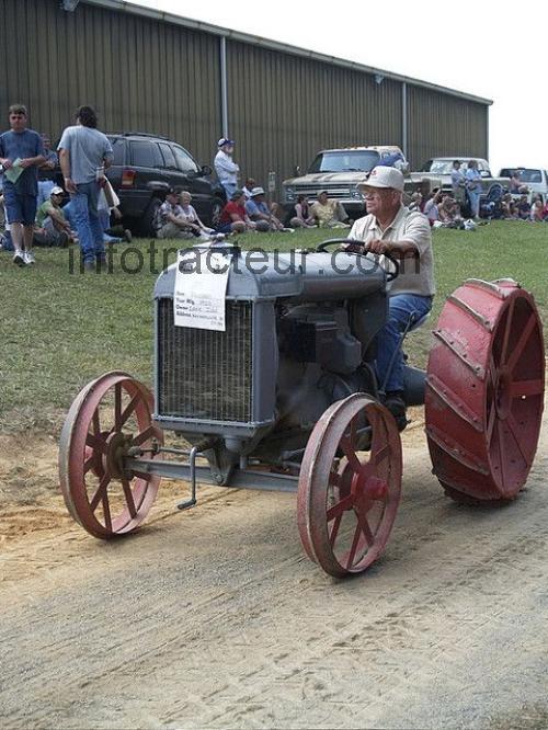 Massey Ferguson 1920 avis et fiche technique