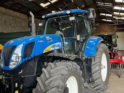 New Holland T7030 avis et fiche technique 