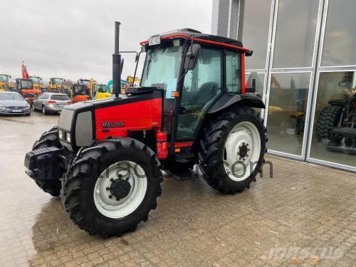 Valtra 700 avis et fiche technique 